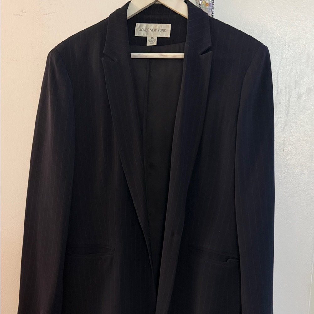 Jones New York Black Pinstripe Sport Coat Blazer